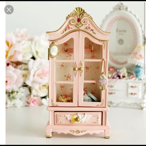 Meet your Posher, Jleen - Picture 1 of 1